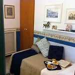 Hotell Carmel 2*